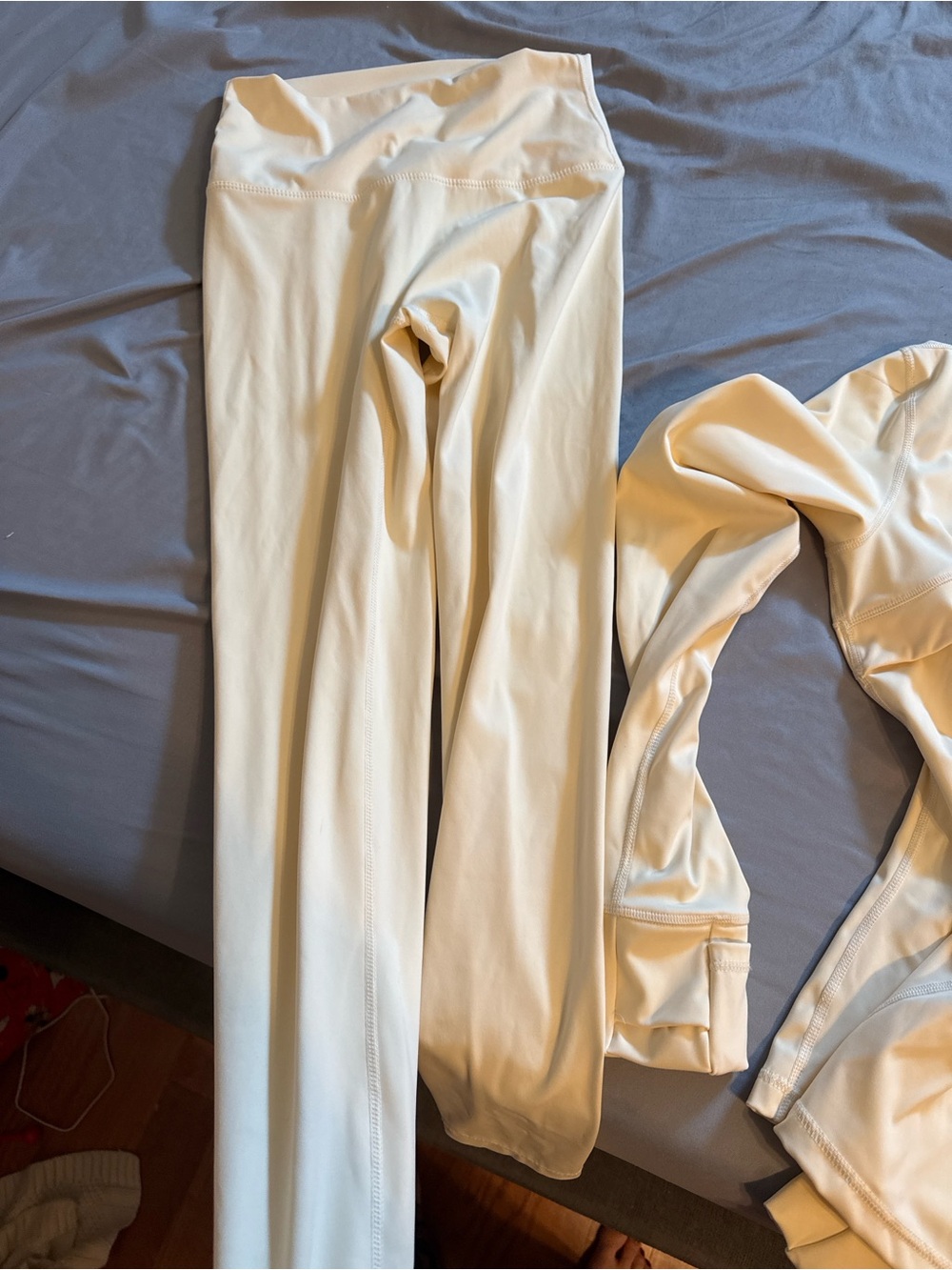 Lululemon set - Picture 6 of 6
